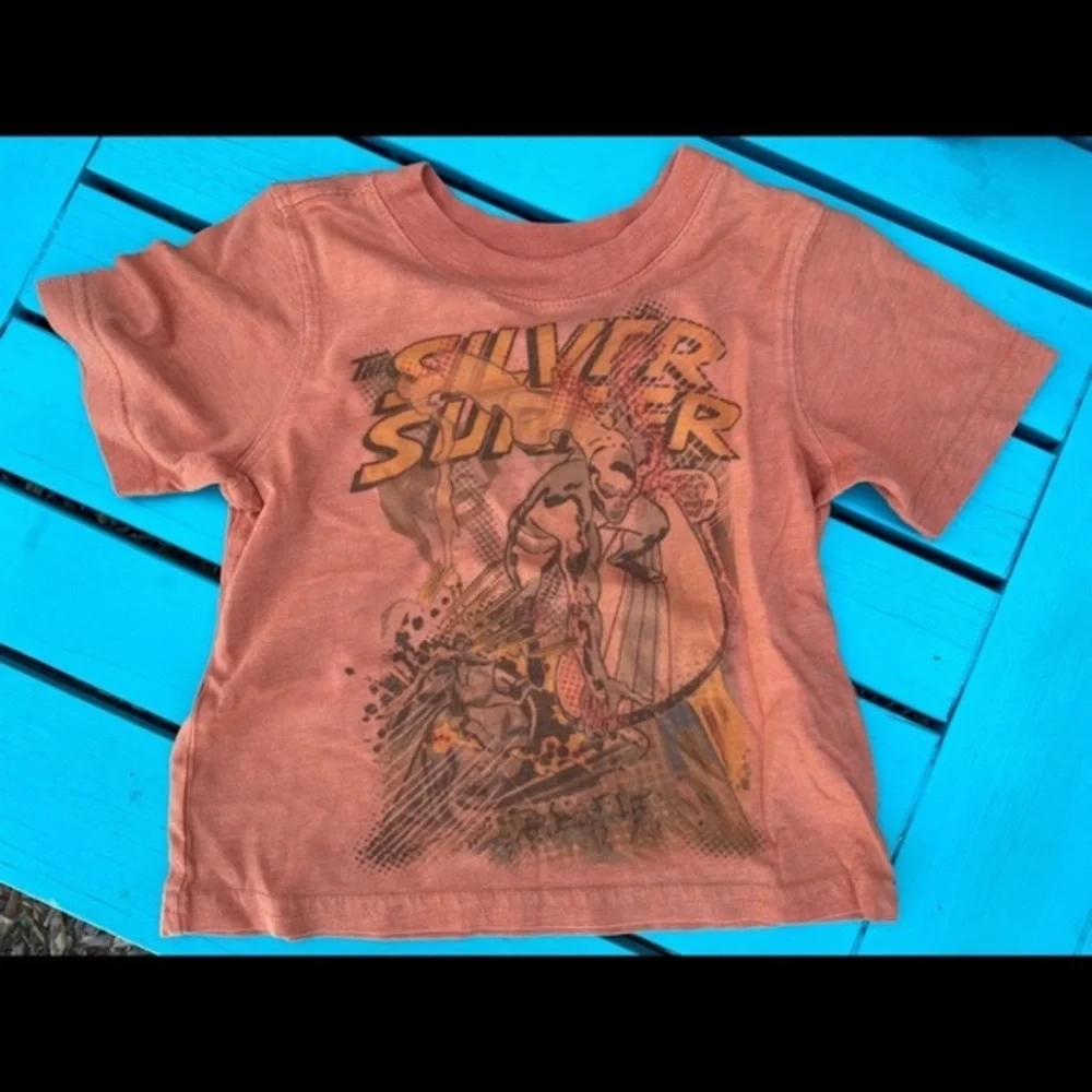 2 SUPER HERO tees I 2T